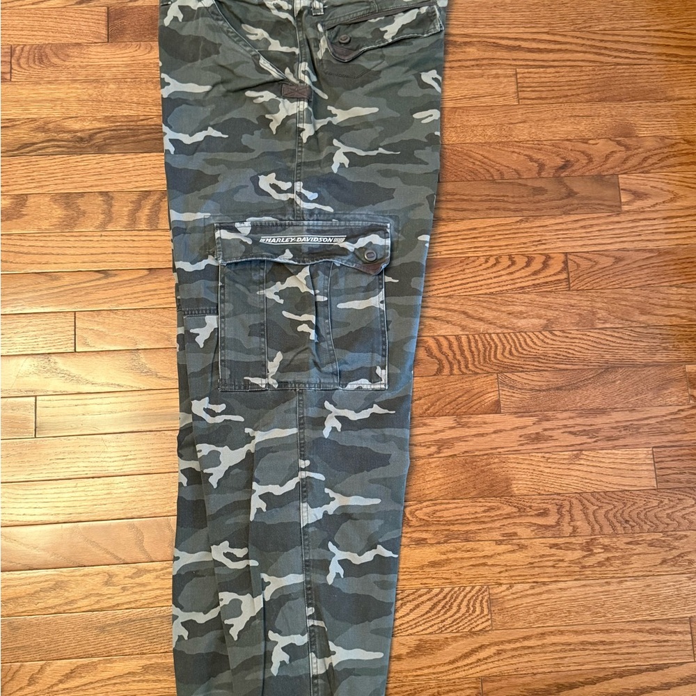 Harley-Davidson Vintage Rare Embroidered Cargo Pants Urban Style